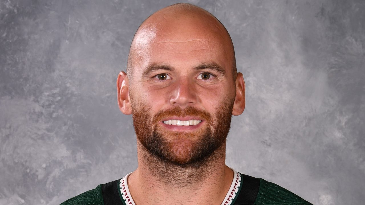 Oilers vs. Coyotes: A Team vs. the Idea of a Team | Urban Affairs