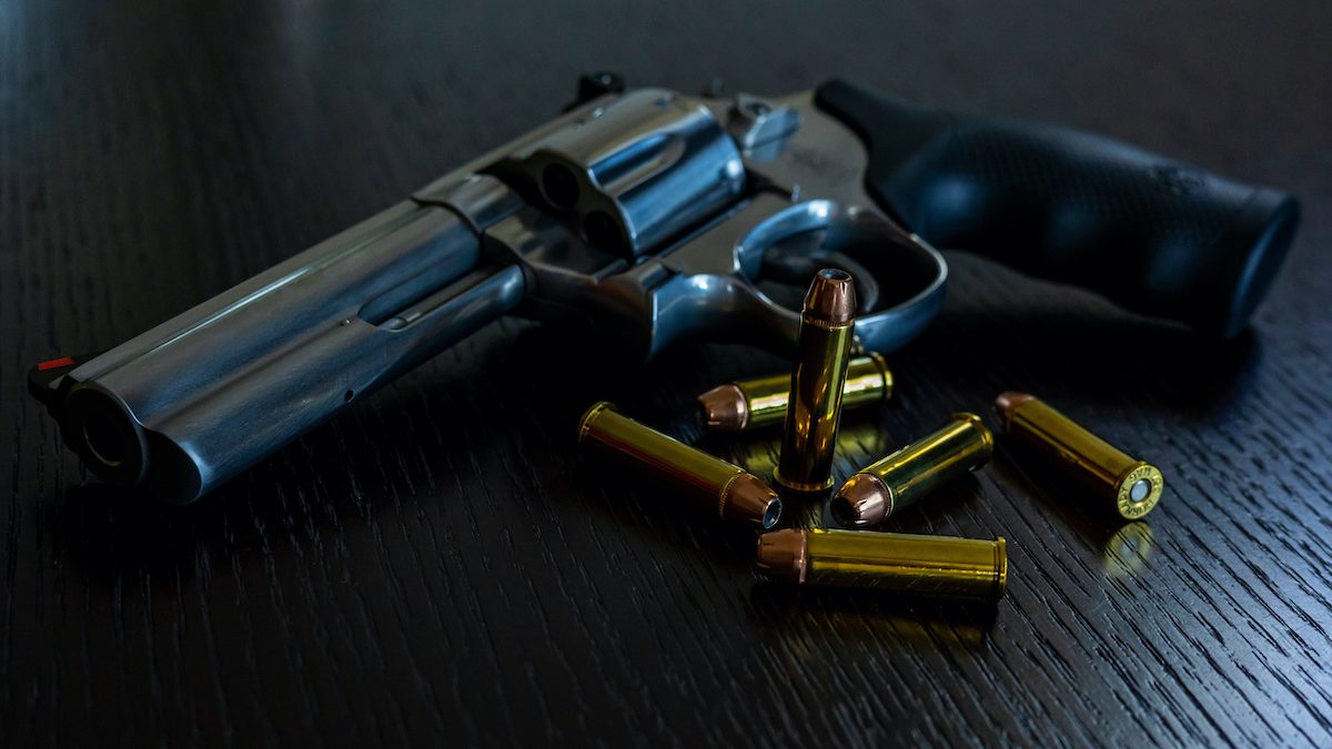 GUn1200x800 GUn1200x800